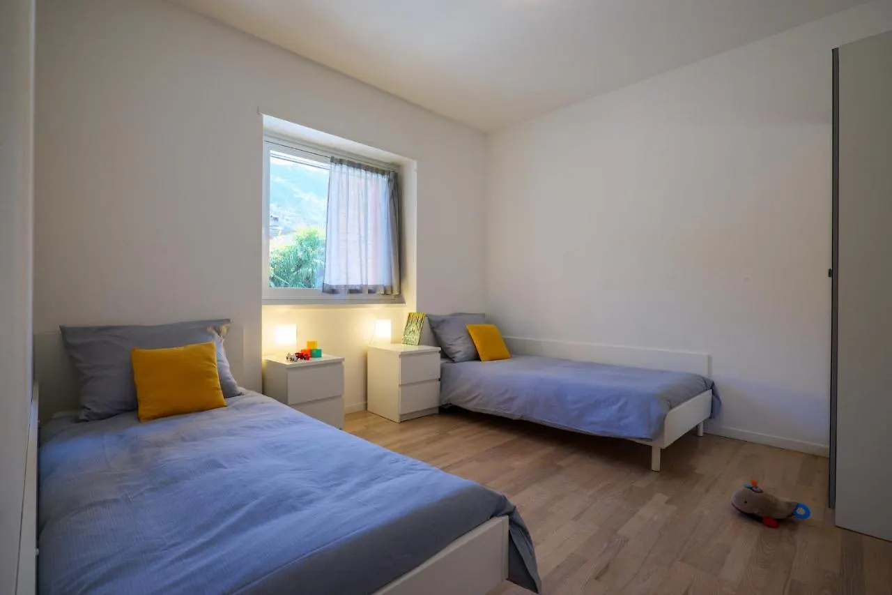 Residence Girasole Casa Rossa B Colico Aparthotel