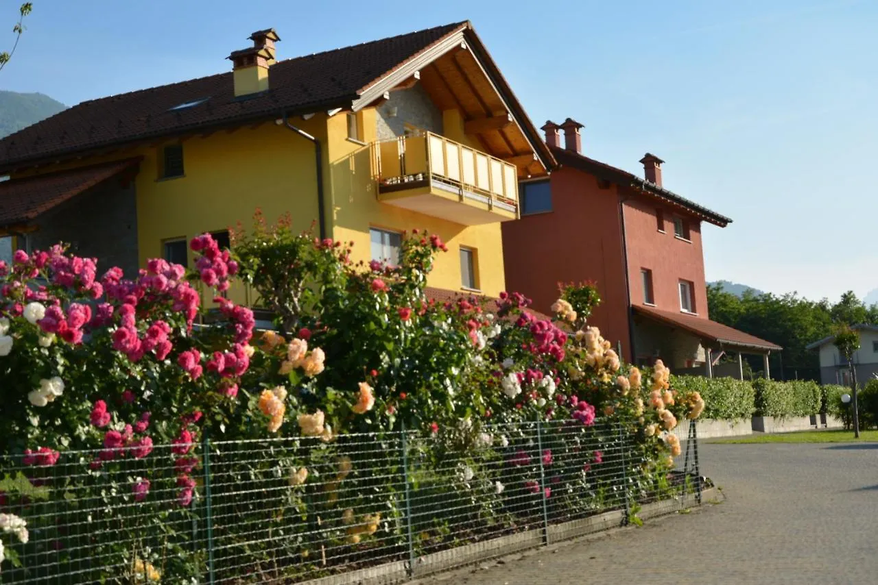Residence Girasole Casa Rossa B Colico