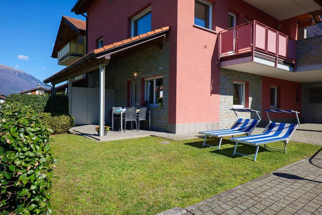 Aparthotel Residence Girasole Casa Rossa B Colico Italien