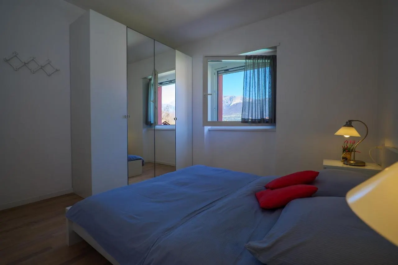Residence Girasole Casa Rossa B Colico Aparthotel